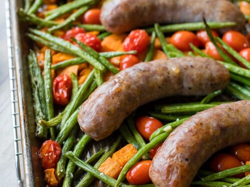 https://www.nourish-and-fete.com/wp-content/uploads/2018/04/sheet-pan-italian-sausage-and-veggies-740px-7-500x375.jpg