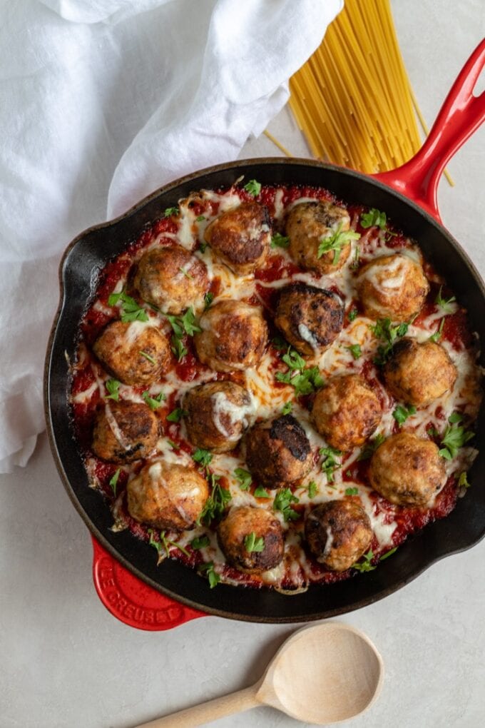 Mozzarella-Stuffed Chicken Parmesan Meatballs - Nourish and Fete