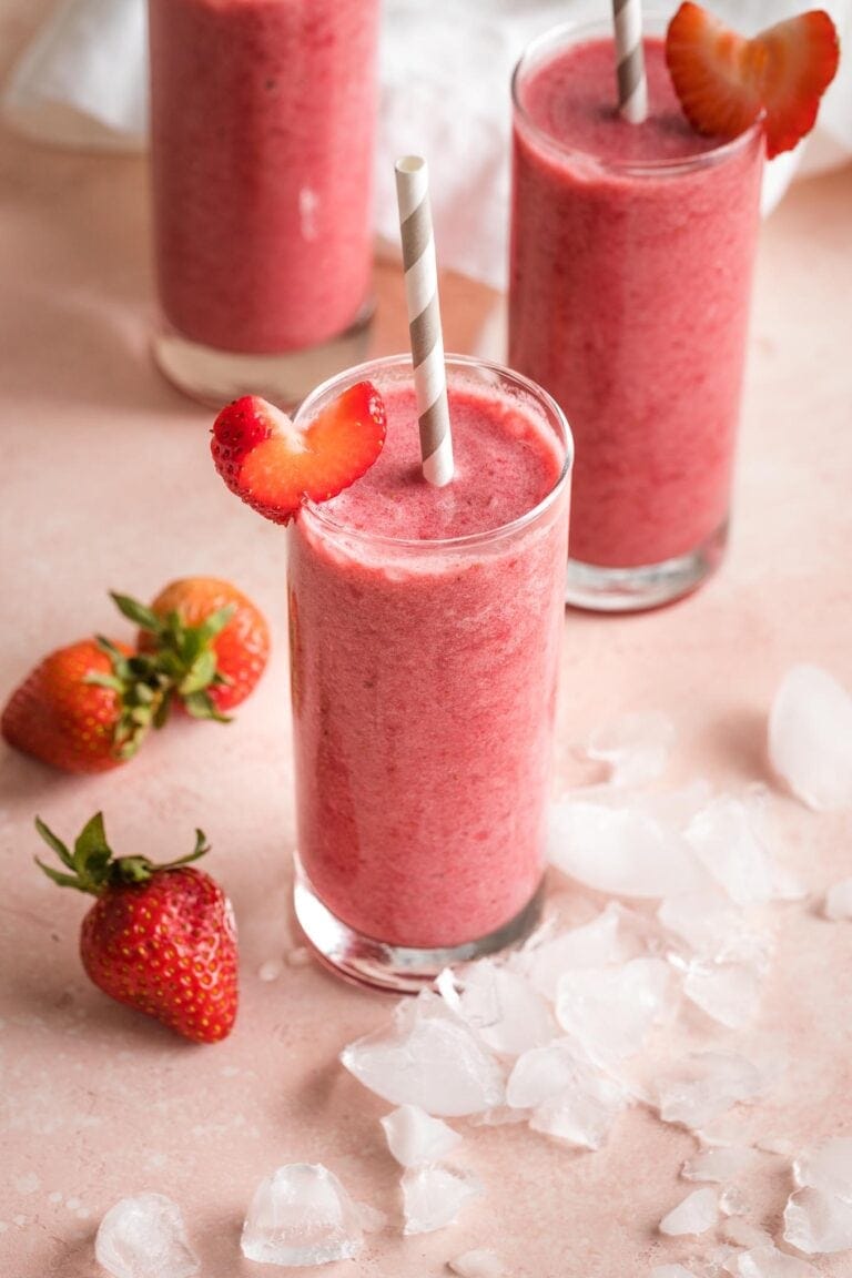 Strawberry Pomegranate Smoothie - Nourish and Fete