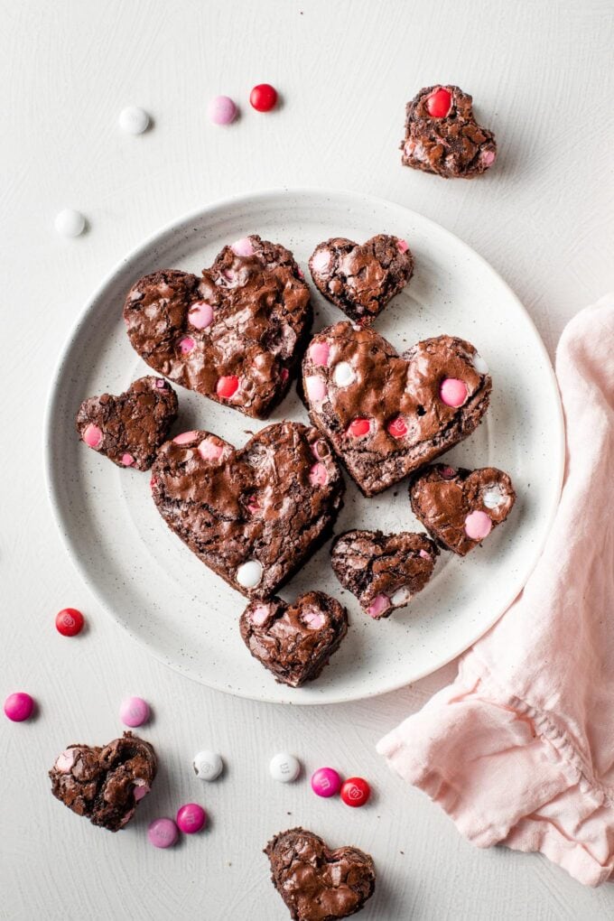 15 Best Heart-Shaped Pans for Valentine's Day Baking