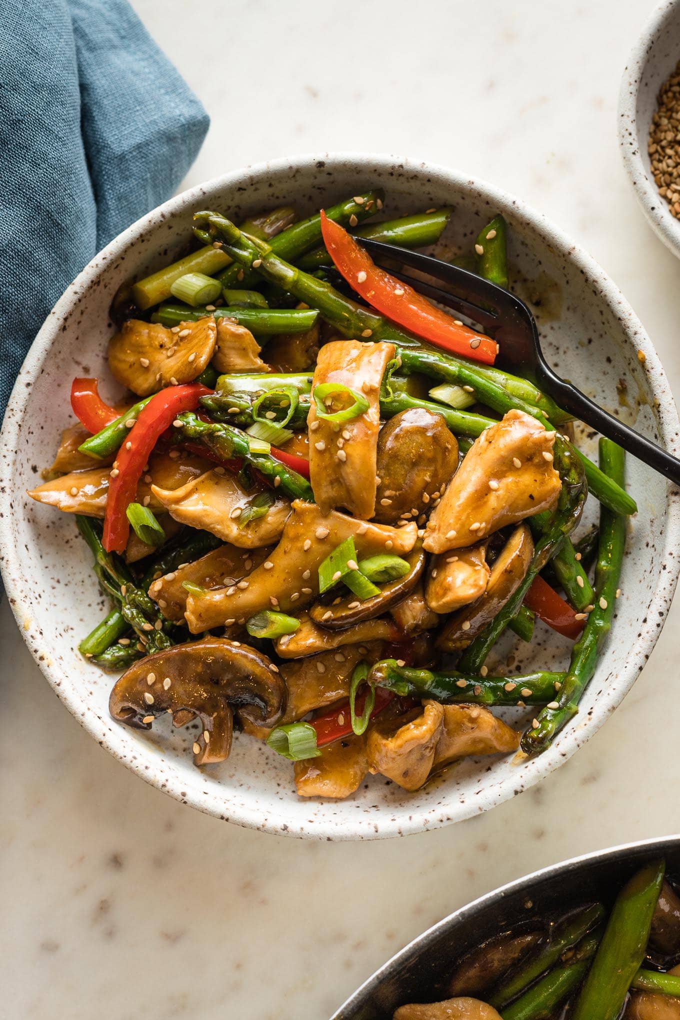 Chicken Asparagus Stir Fry - Nourish and Fete