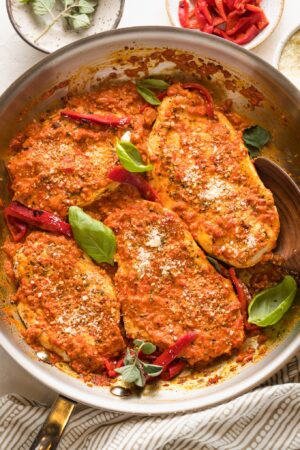 Roasted Red Pepper Chicken - Nourish and Fete